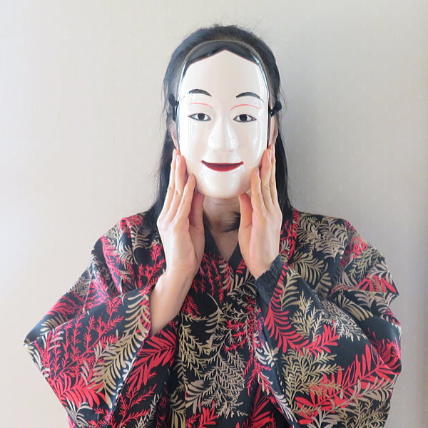 Ensemble de coloriage de masques 奇稲田姫 (Kagura Kushi Inada Hime) en bois/sculpté à la main/pour la danse kagura