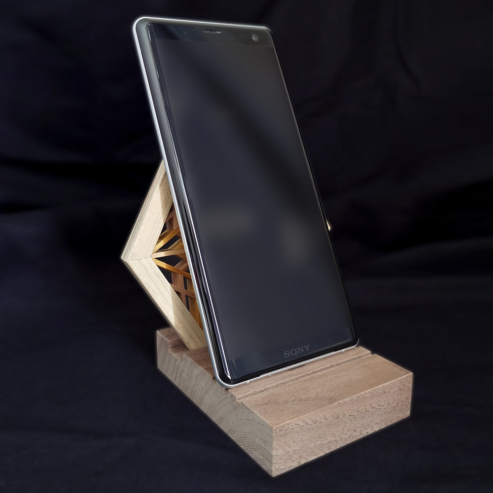 Kumiko smartphone stand *Yaezakura*