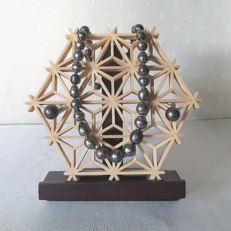 Elegant Japanese Kumiko Accessory Stand