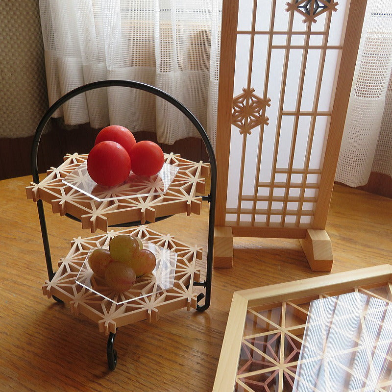 Kumiko cake stand
