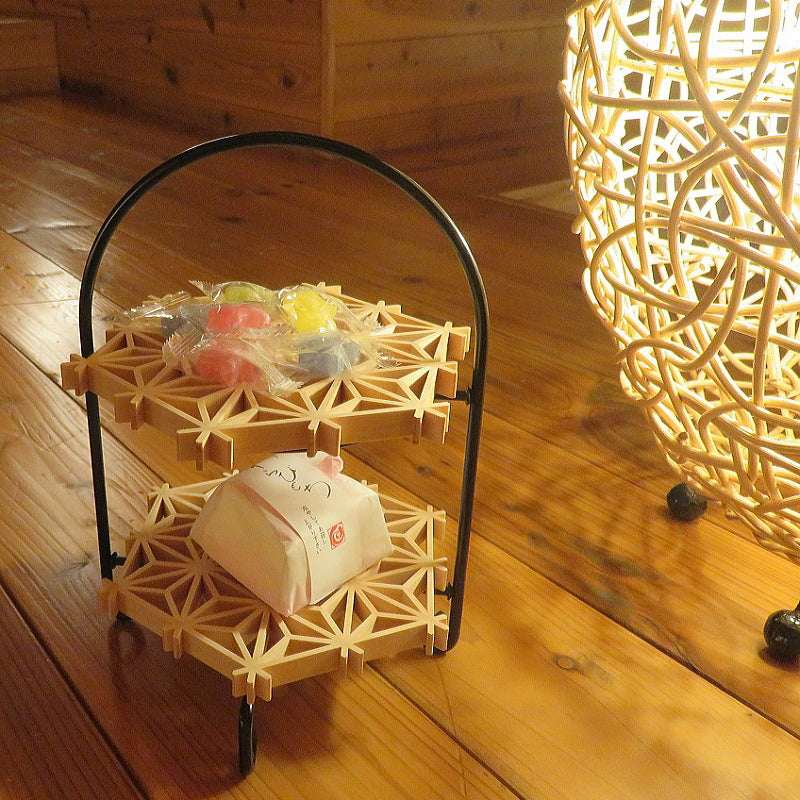 Kumiko cake stand