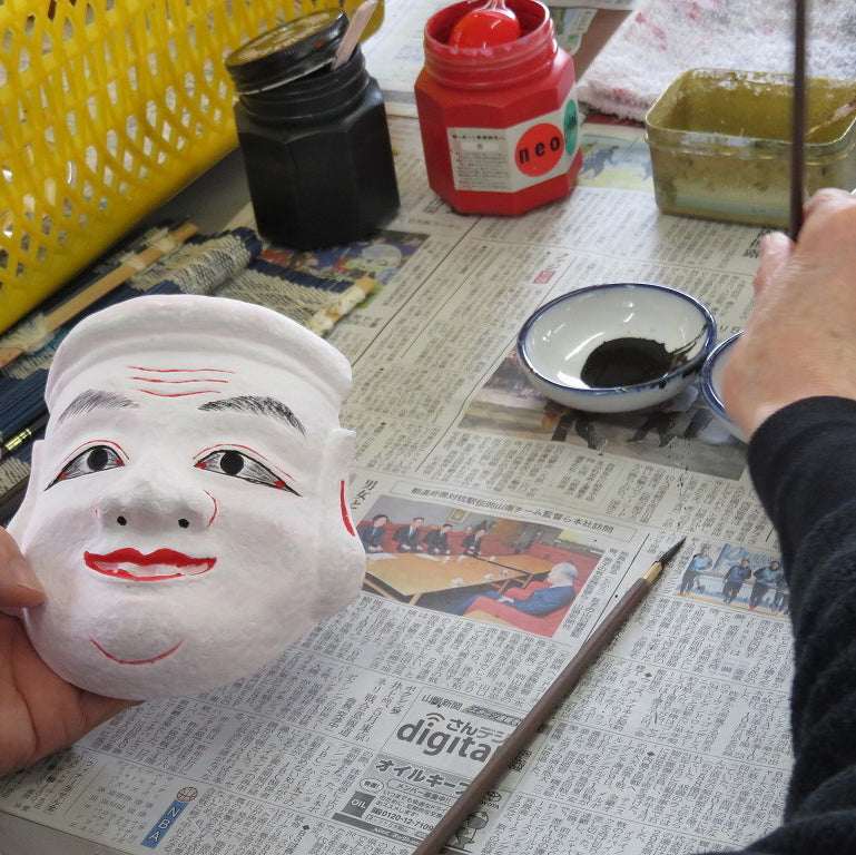 Folk art Kagura masks painting set 大国主命 (Okuninushi no Mikoto)& 事代主命 (Kotoshironushi no Mikoto) Papier-mache mask/Handmade