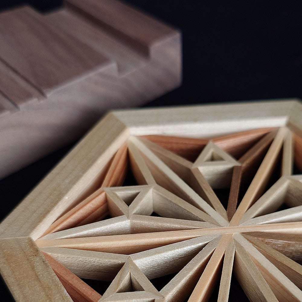 Kumiko Smartphone Stand - Type B -