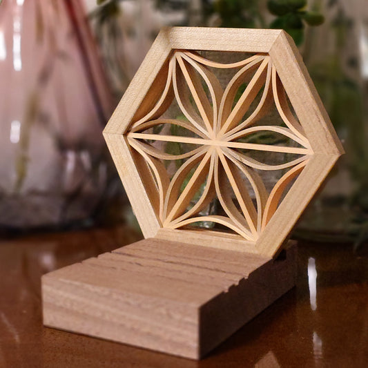 Kumiko smartphone stand *Kikyo*