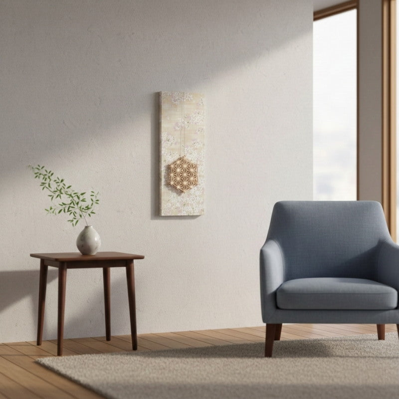 Décoration murale à motifs de kumiko et de fleurs de cerisier